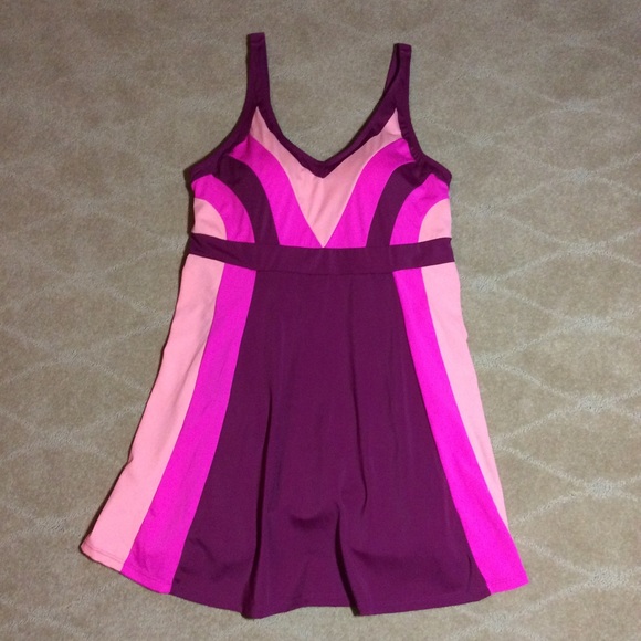 Swim 365 NWOT Colorblock Swimdress Size 14 - Picture 2 of 6